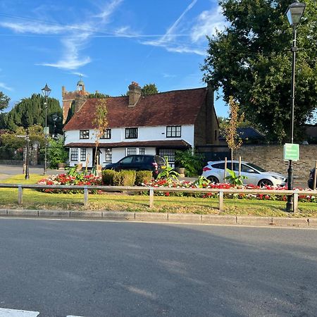 Harmondsworth Hall المظهر الخارجي الصورة